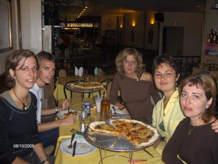 Repas avec une partie du service de pharmacognosie