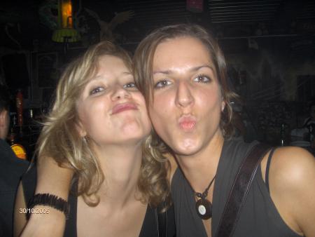 Plein de bisous de la part des deux miss